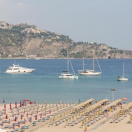 Kalaskiso' Giardini Naxos Eksteriør billede