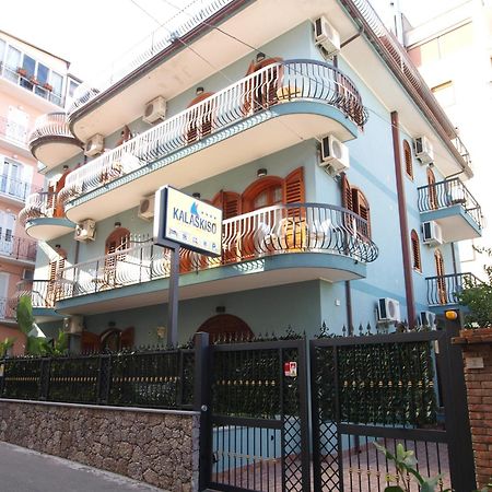 Kalaskiso' Giardini Naxos Eksteriør billede