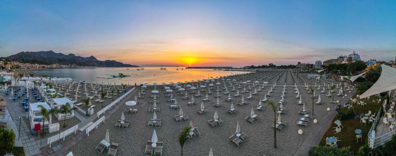 Kalaskiso' Giardini Naxos Eksteriør billede
