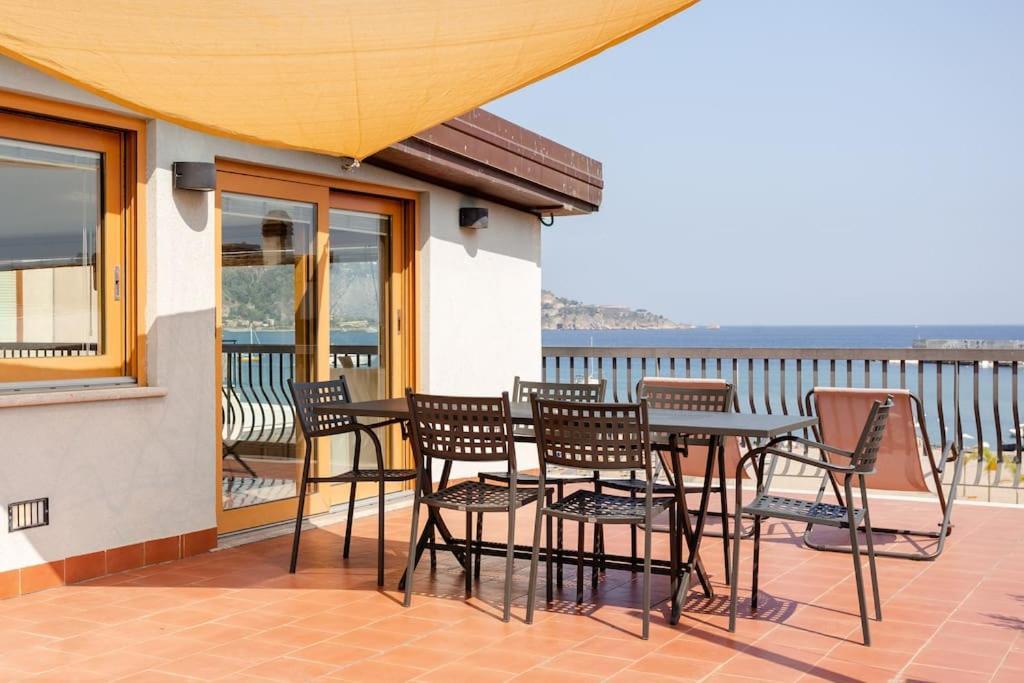 Kalaskiso' Giardini Naxos Eksteriør billede