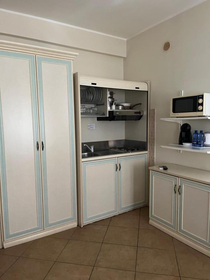 Kalaskiso' Giardini Naxos Eksteriør billede